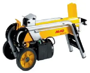 Haagisele paigaldatud puulõhkuja, 50 t