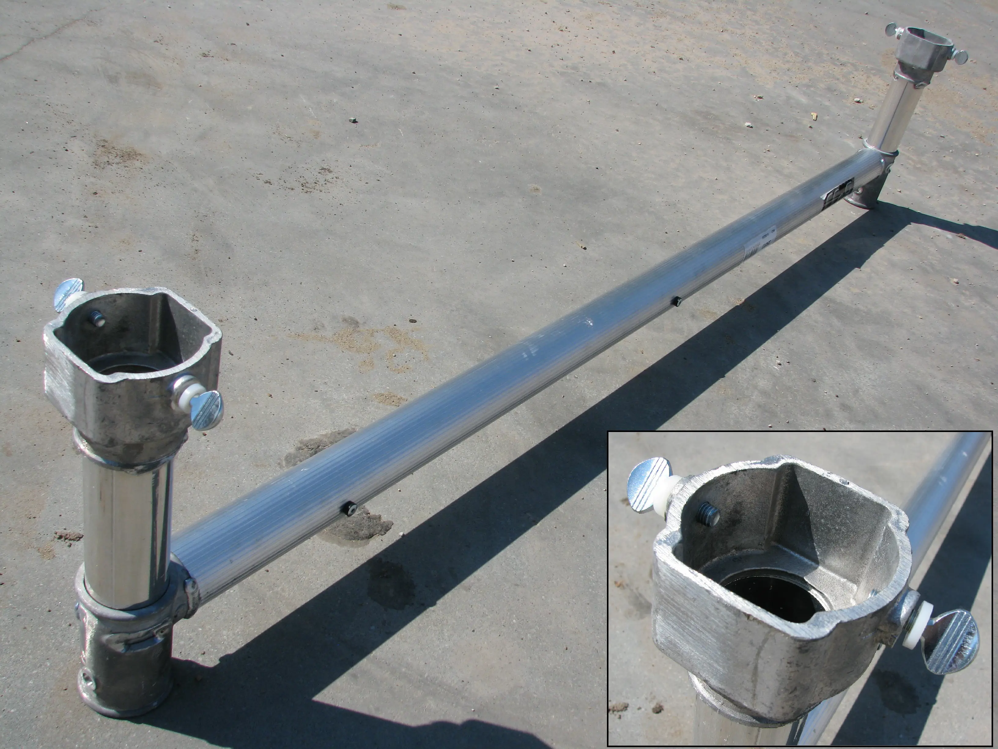 Boss 1450 Master rung with 4 pcs of fixing screws and plastic washers