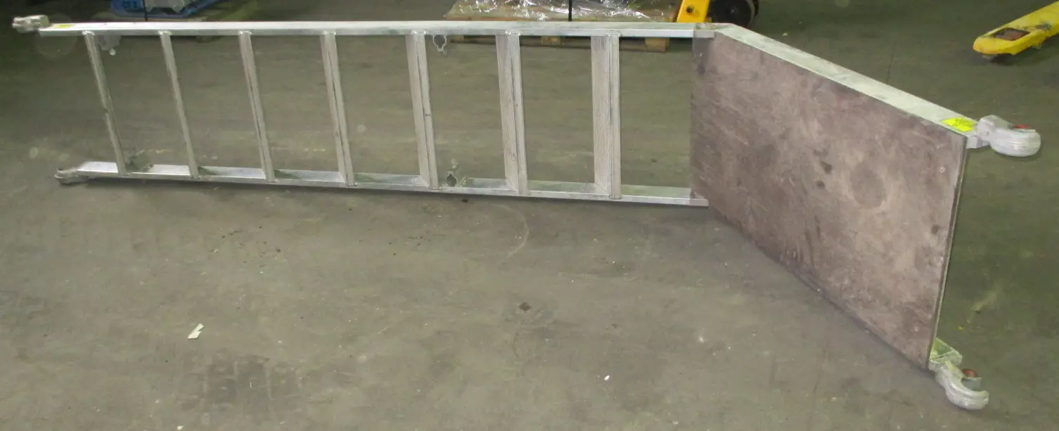 Boss Stairway Ladder 2.5m