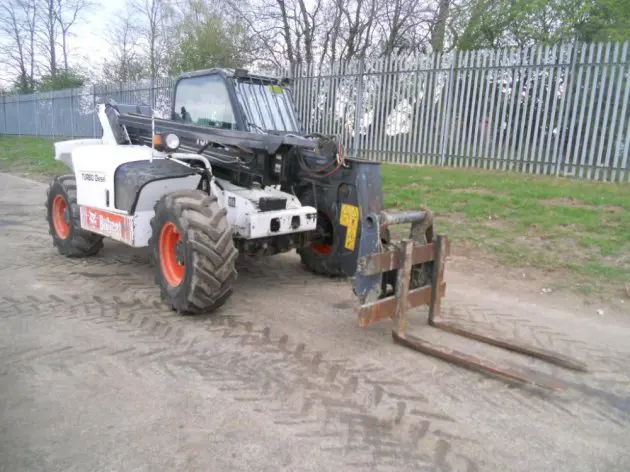 Telescopic handler, <10m, <3t