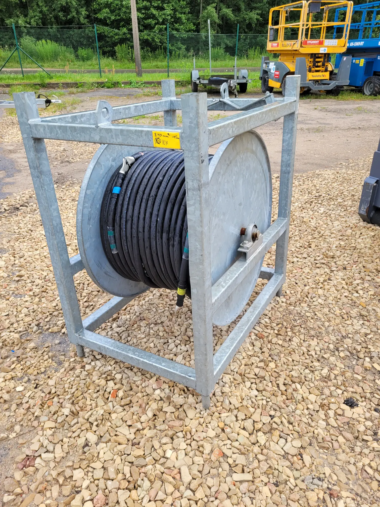 Cable reels