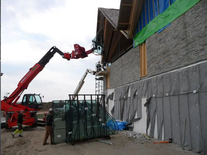 Vacuum glass lifting device, battery, 500kg