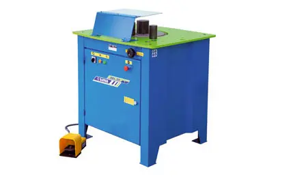 Stacionarios armatūros strypų lankstymo staklės, <35 mm, 400 V