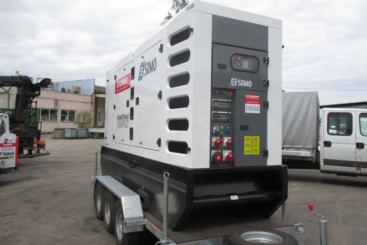 Generatorius, dyzelinis – puspriekabė, 240 kW