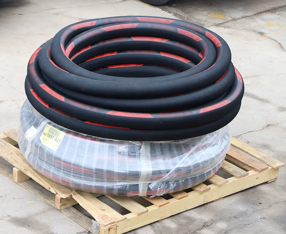 Plaster delivery hose