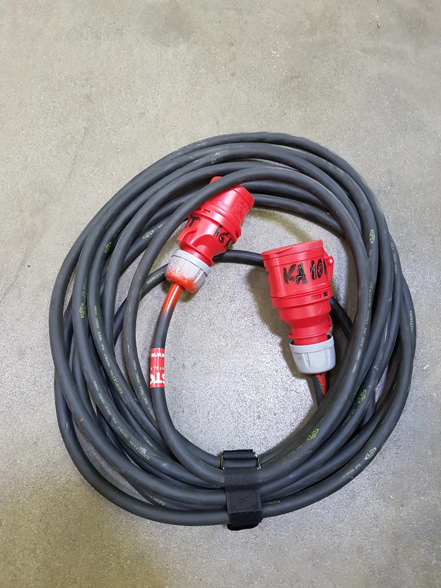 Extensions cords 16A, 3F, 10m