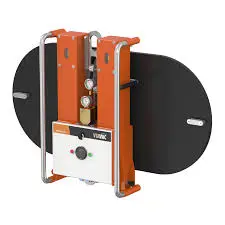 Vacuum lifting devices
