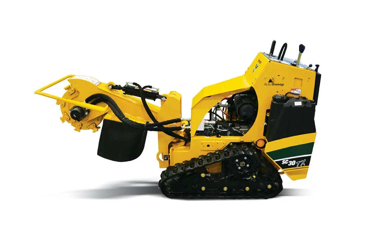 Self-propelled stump cutter