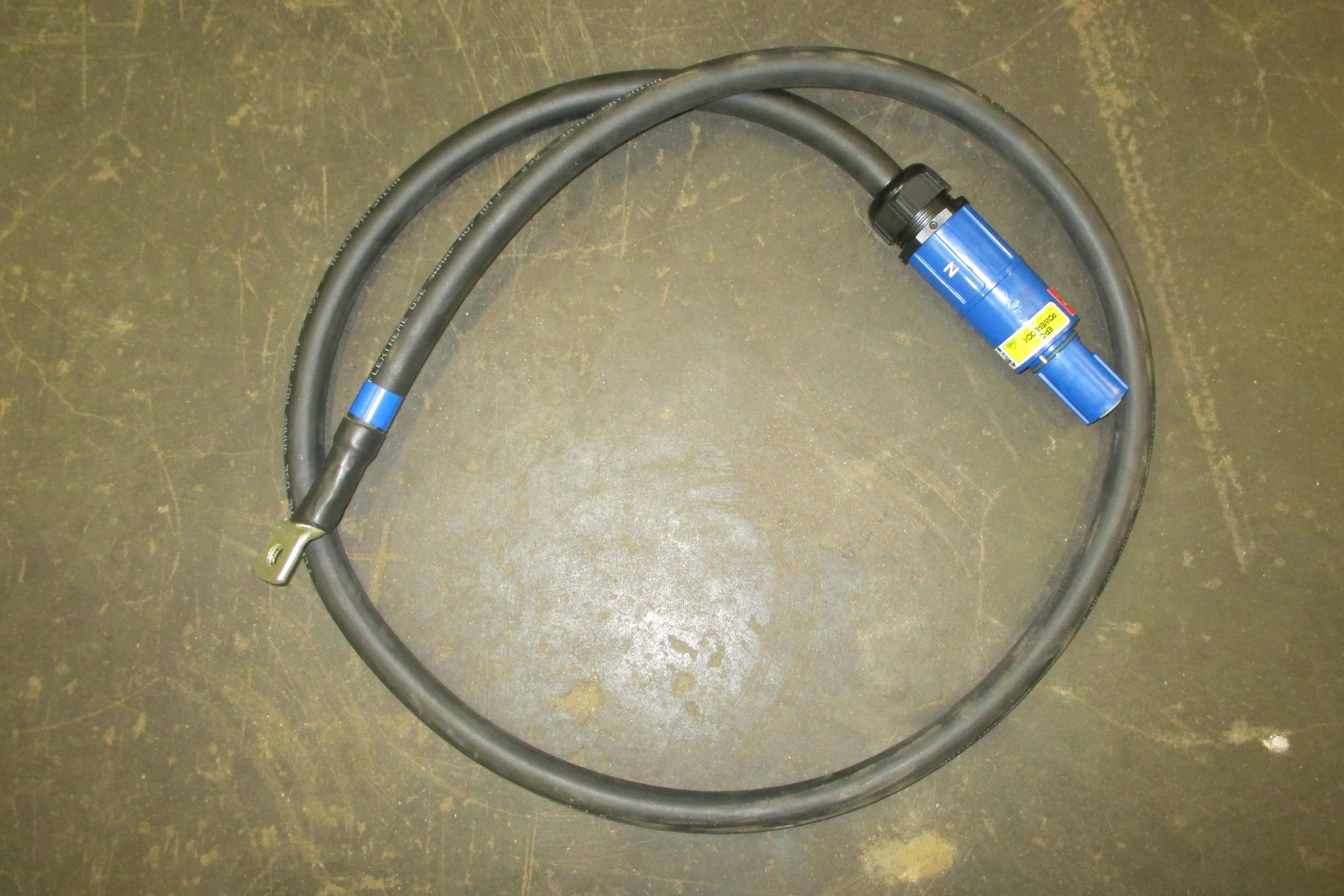 Cable transition 150 mm2 (line drain)- M12