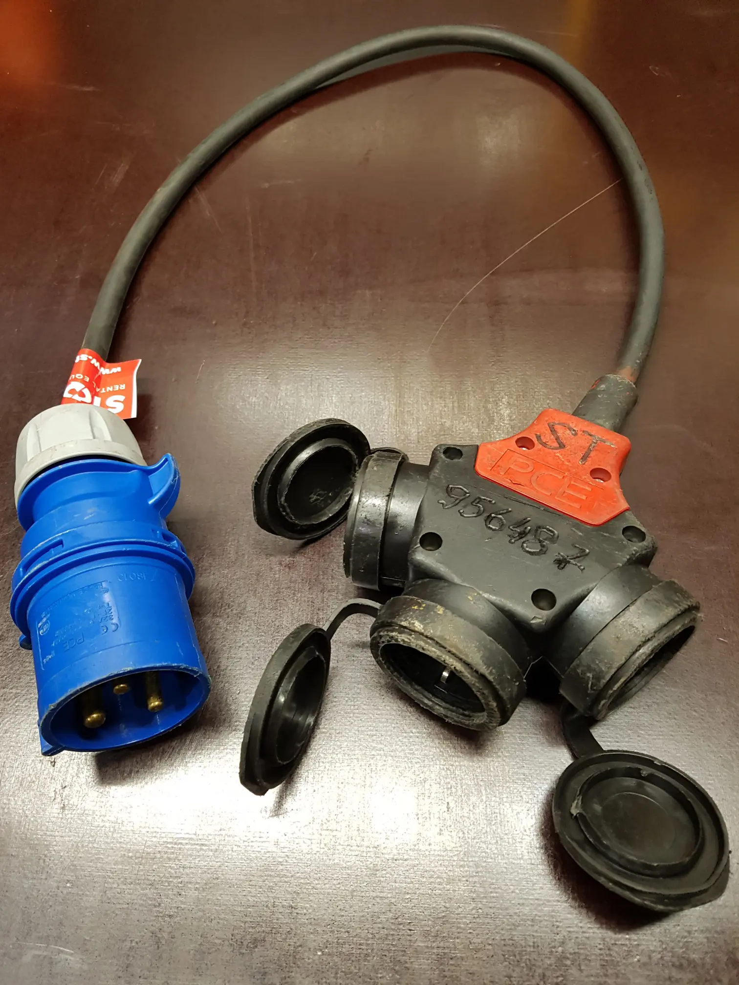 Cable transition  1F 32A  - Schuko