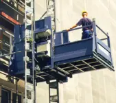 Twin mast personel/material lift, <2000kg