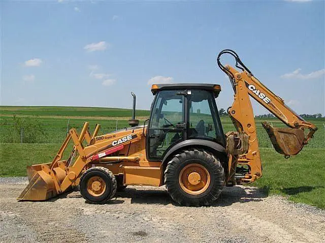 Backhoe loader