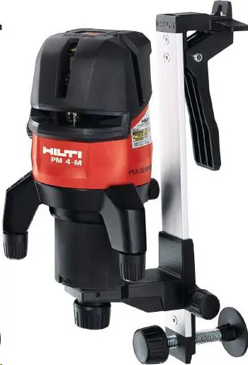 Laser level with tripod and magnetic holder