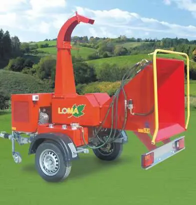 Towable shredder of twigs, <100mm