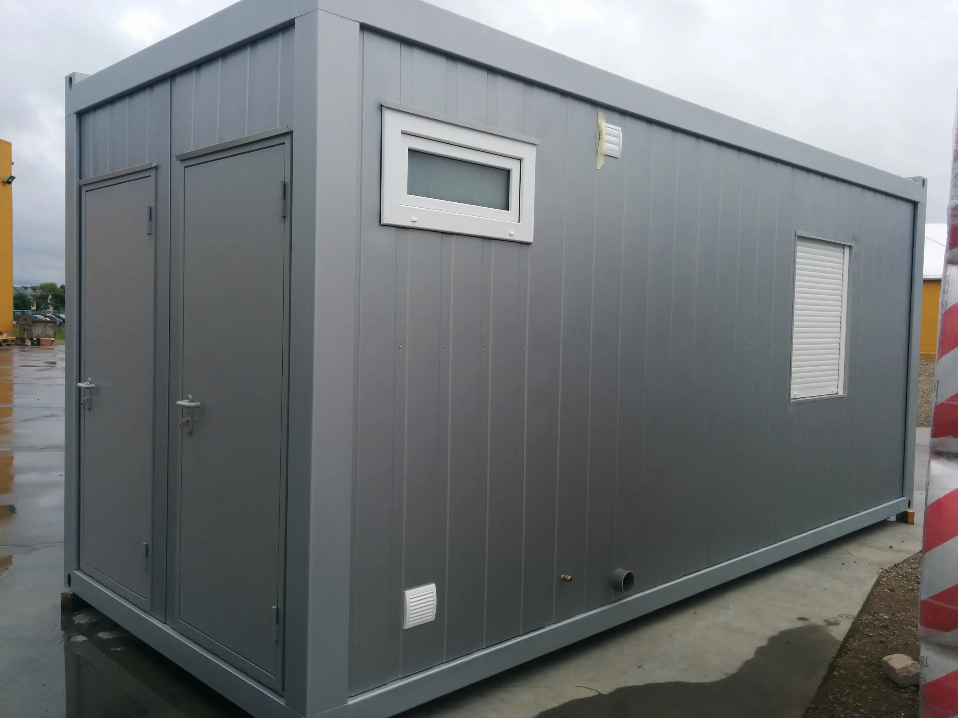 Sanitary modular containers