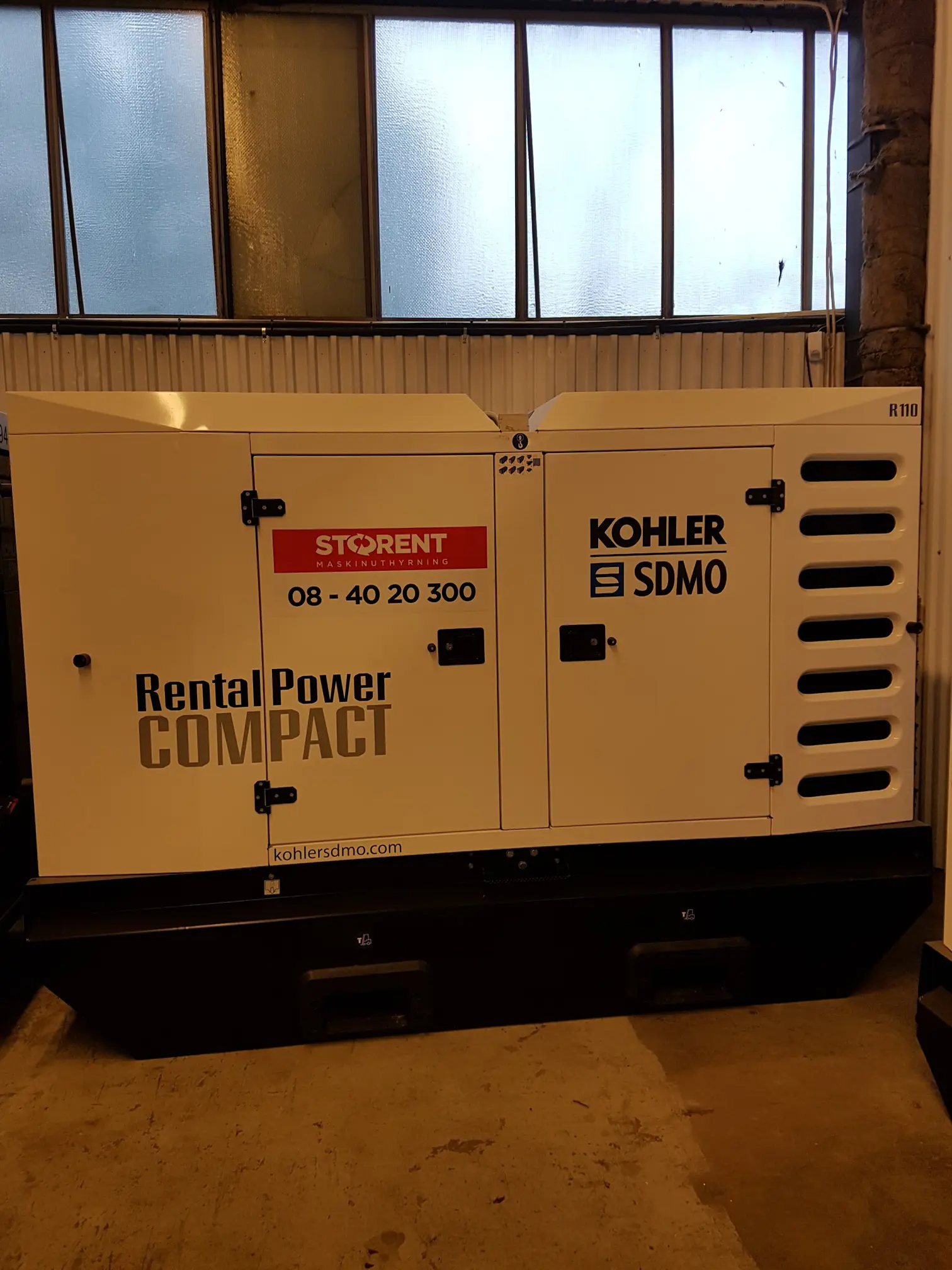 Dīzeļģenerators, puspiekabe, 80 kW